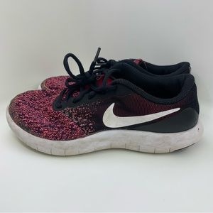 Nike shoes big girl shoes Nike girl snickers Nike flex runners shoes Size 5Y